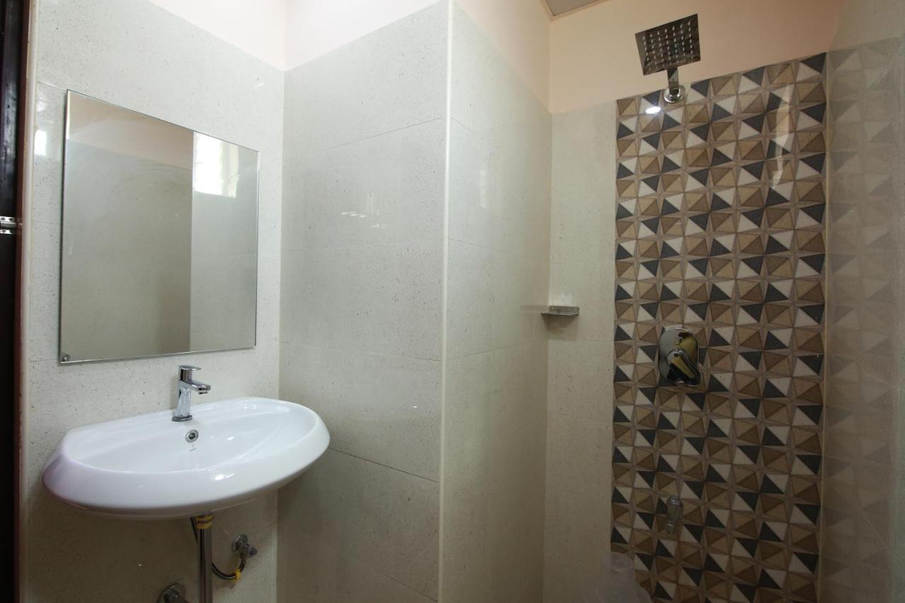 Hotel Apple Suites Bangalore Eksteriør bilde