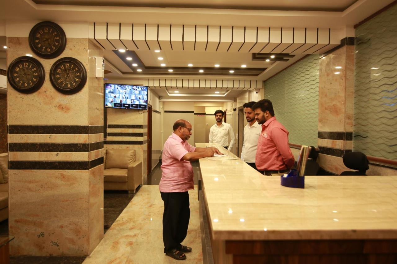 Hotel Apple Suites Bangalore Eksteriør bilde